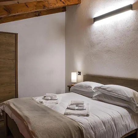 Dağ evi Lo Stambecco Bianco Aosta